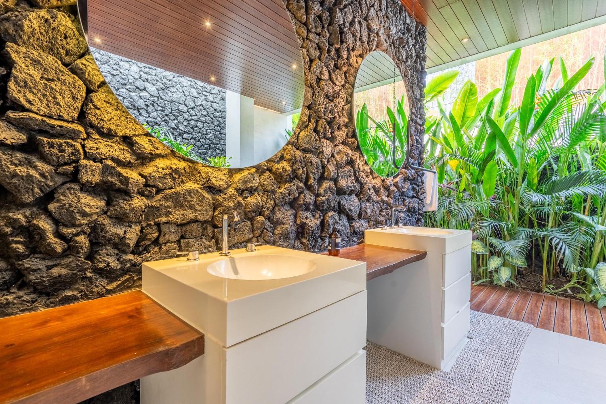 Green Flow Ubud Villa 20 Room photo